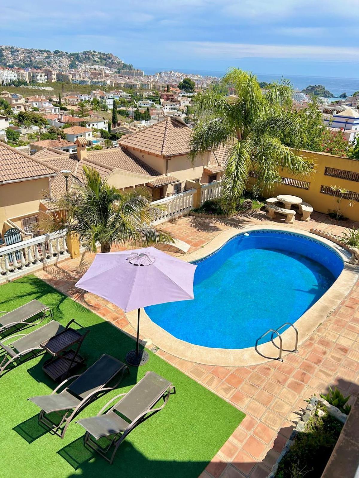 Chalet Con Piscinas Y Vistas De Ensueno Almuñécar Eksteriør bilde