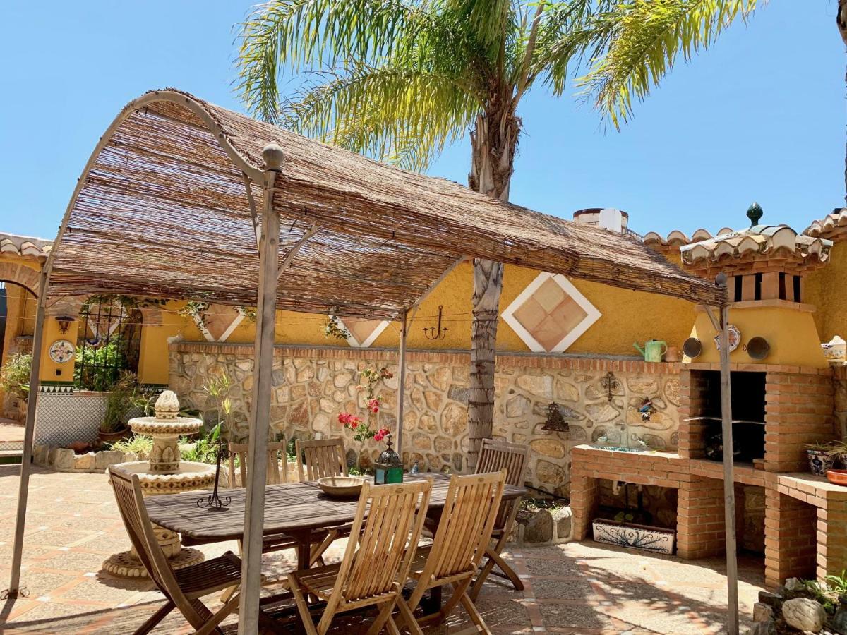 Chalet Con Piscinas Y Vistas De Ensueno Almuñécar Eksteriør bilde